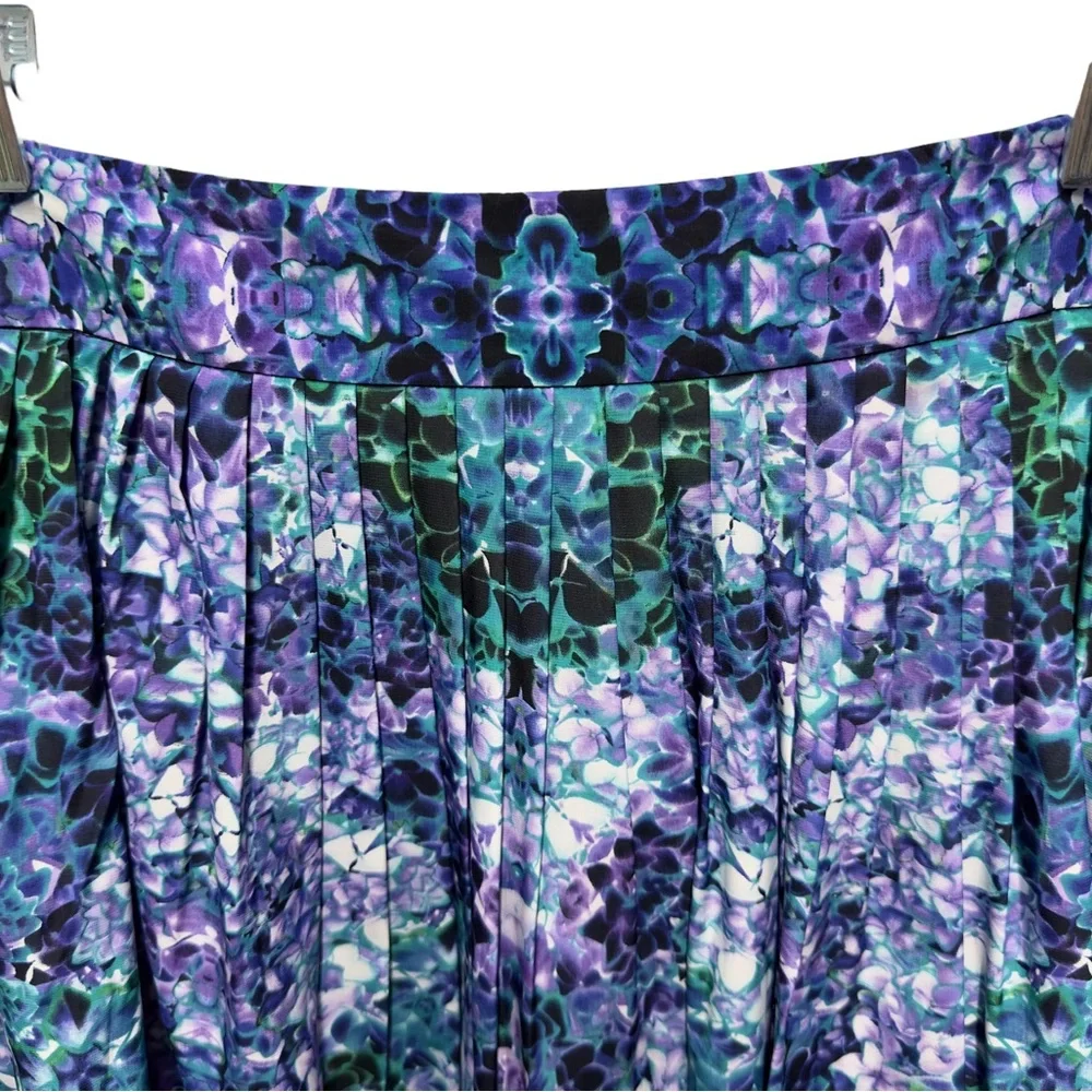 Silky Satin Matte Knit Watercolor Pleated Floral Full Flare Mini Skirt